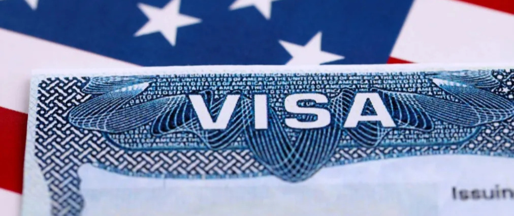 Lawyer accused of defrauding thousands of immigrants in the US with humanitarian visas